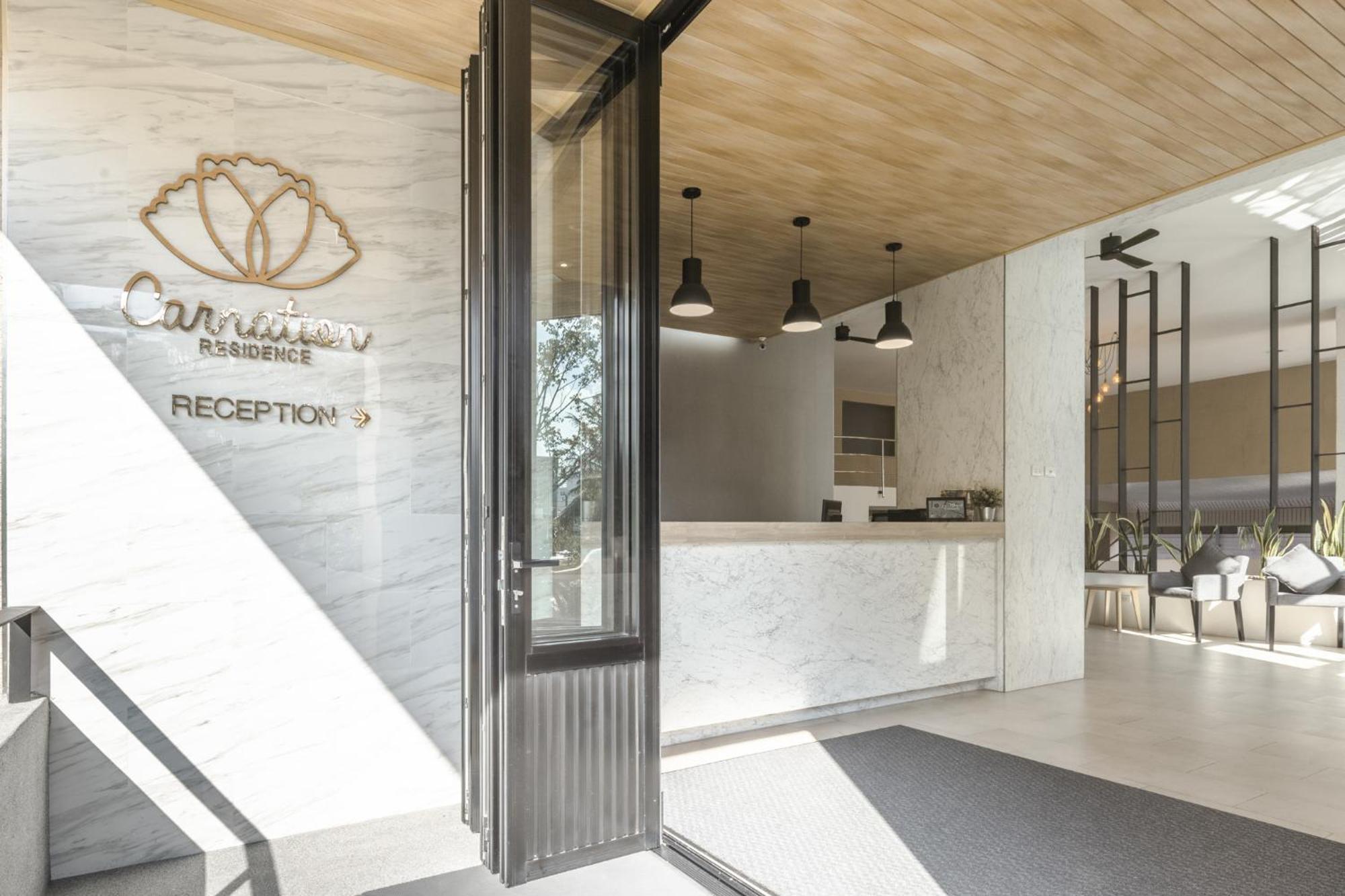 Carnation Residence Самут Пракан Екстериор снимка