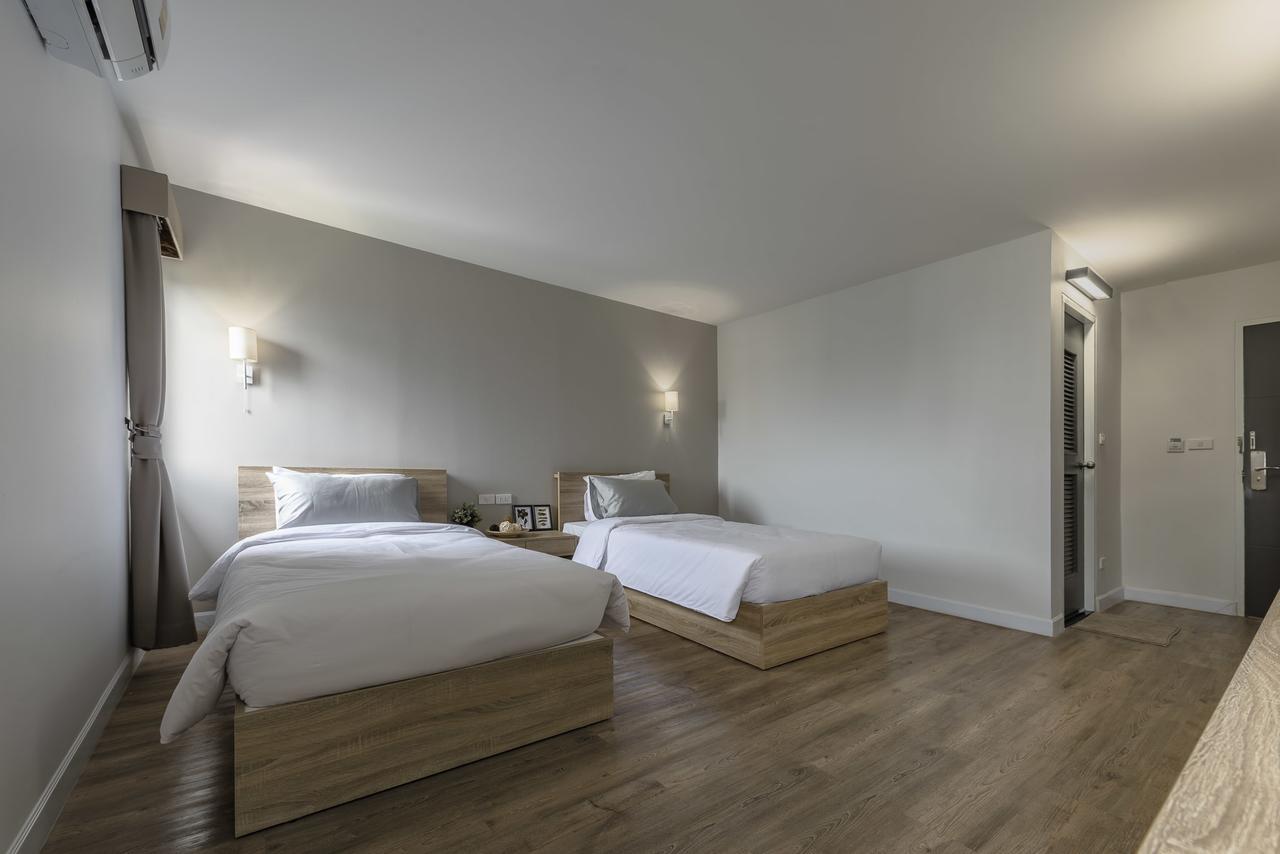 Carnation Residence Самут Пракан Екстериор снимка